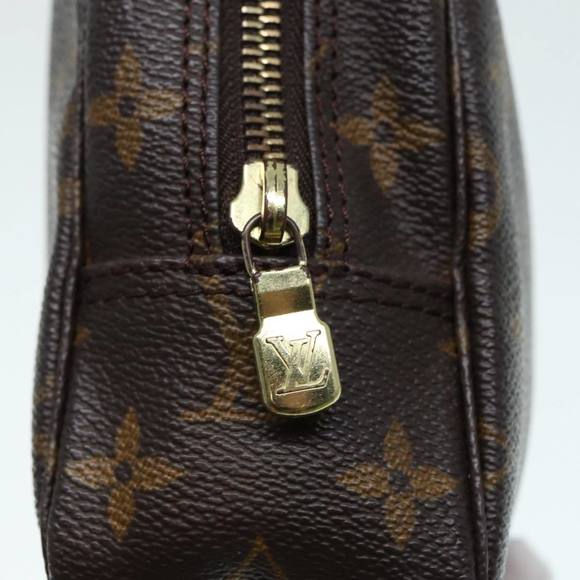 LOUIS VUITTON Monogram Trousse Toilette 23 Clutch Bag M47524 LV Auth tb1132 - Picture 9 of 16